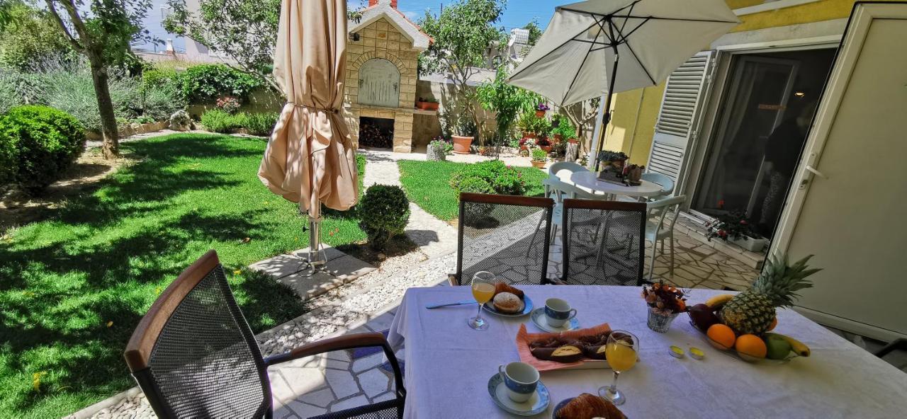 Apartman Kapovic Kaštela Екстериор снимка