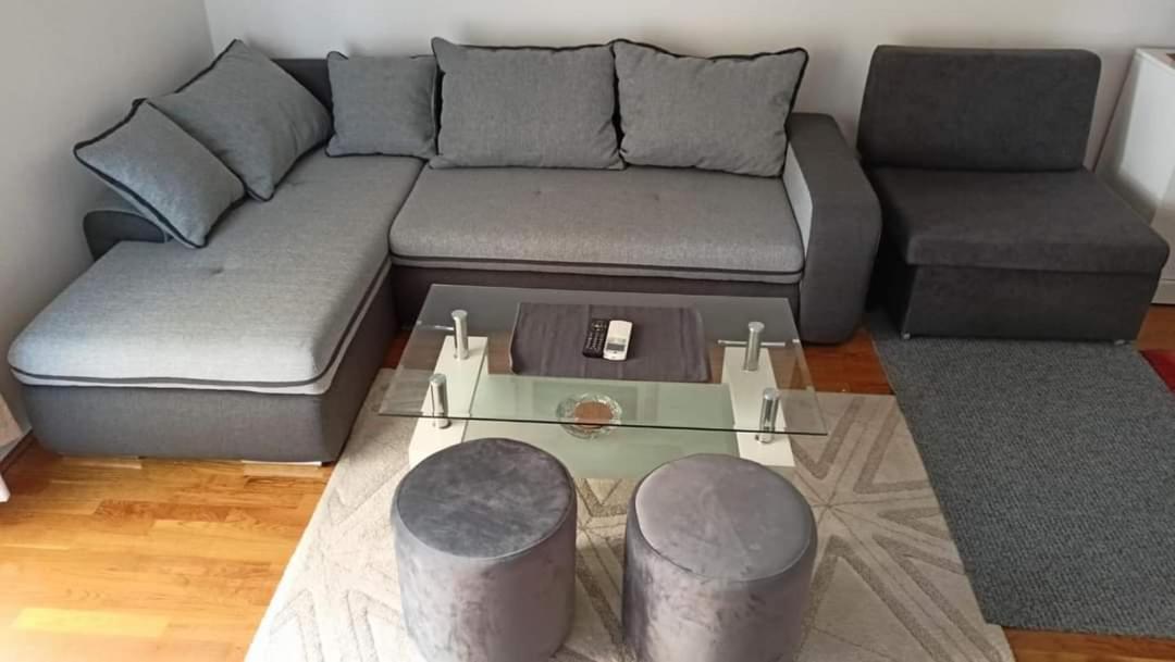 Apartman Kapovic Kaštela Екстериор снимка