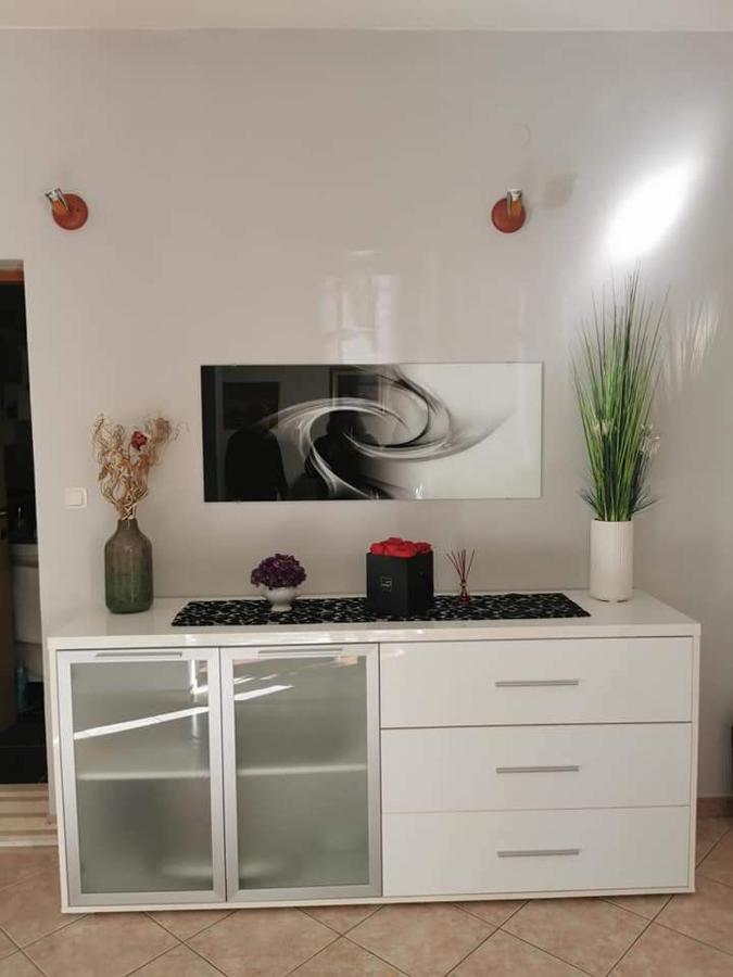 Apartman Kapovic Kaštela Екстериор снимка